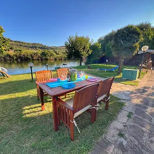 https://attic-on-the-river.in-sardinia.net